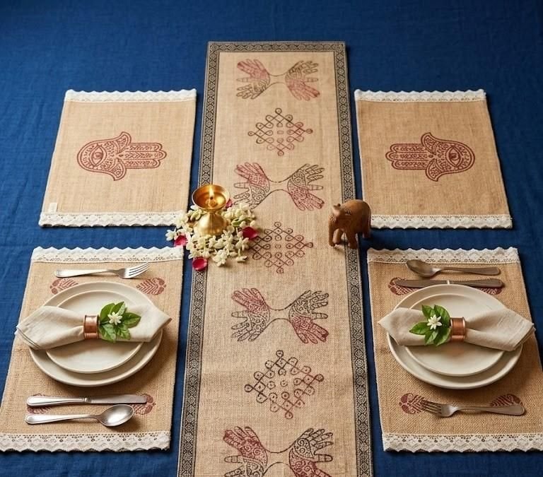Combo — Table Runner & 4 Table Mats